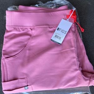 Figs size large chalk pink